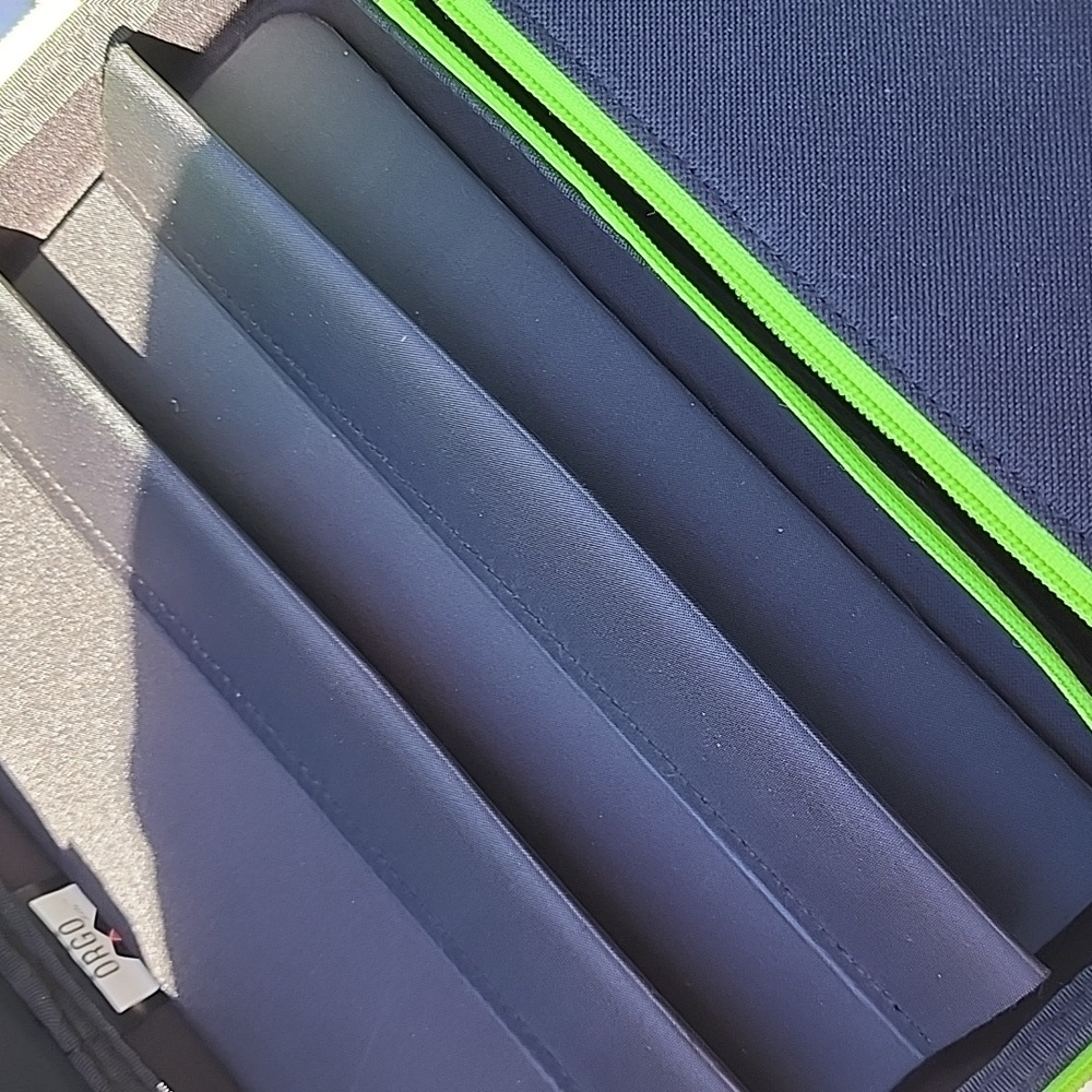 Travel case Compact - Picture 3 of 3